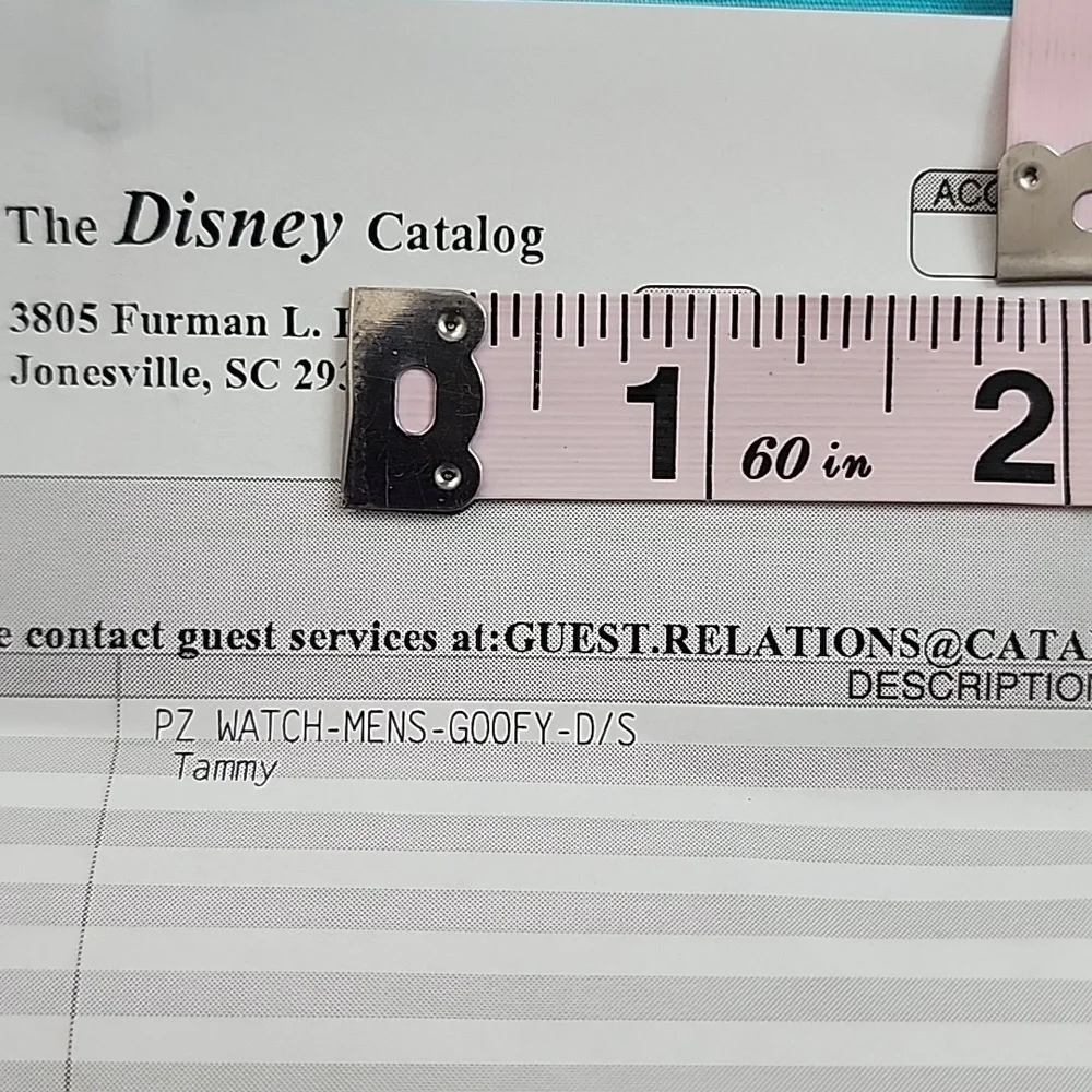 BNIB Vintage Disney Personalized Roman Numerals Goofy Watch